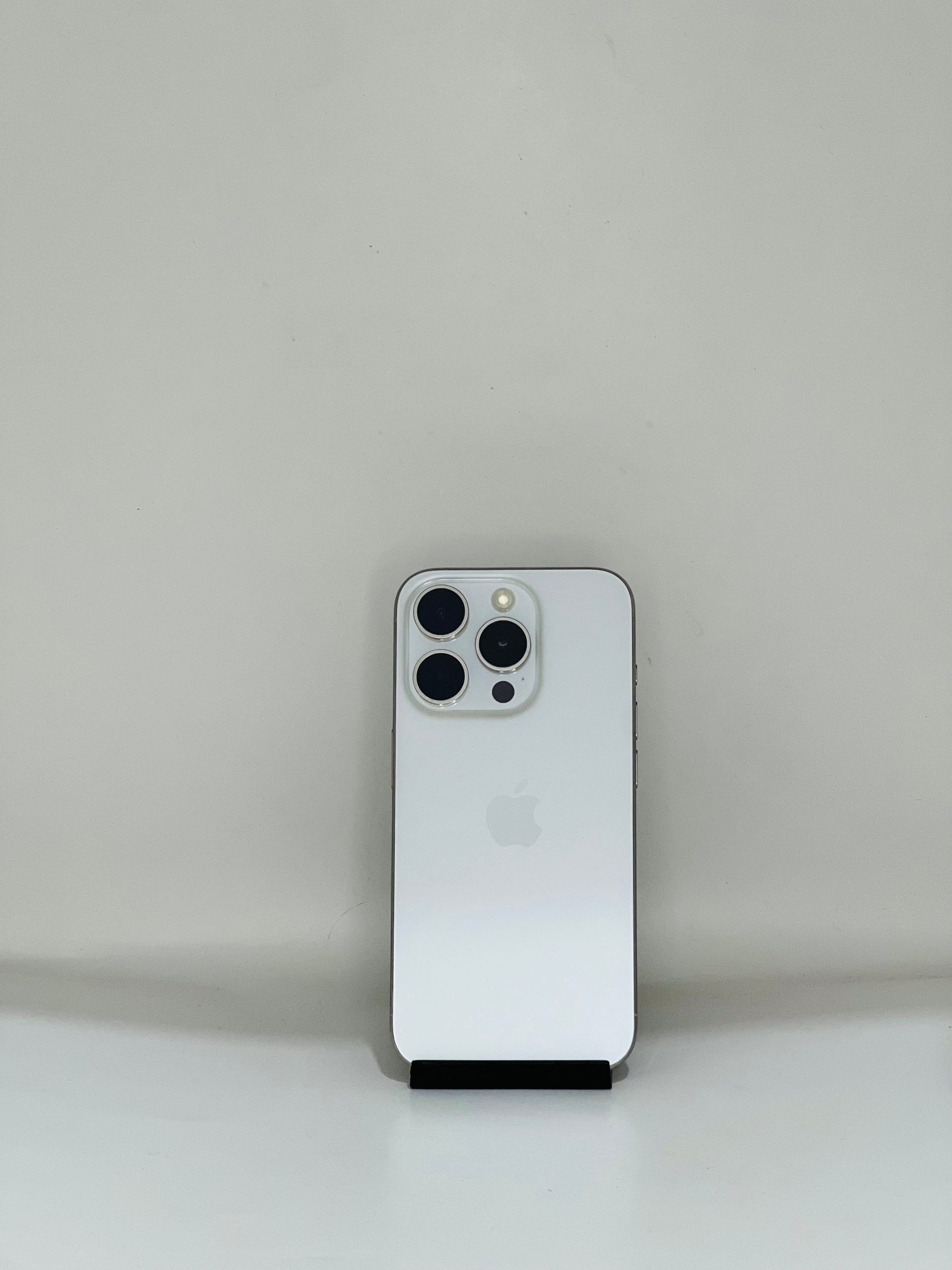 iPhone 15 Pro 128GB e sim