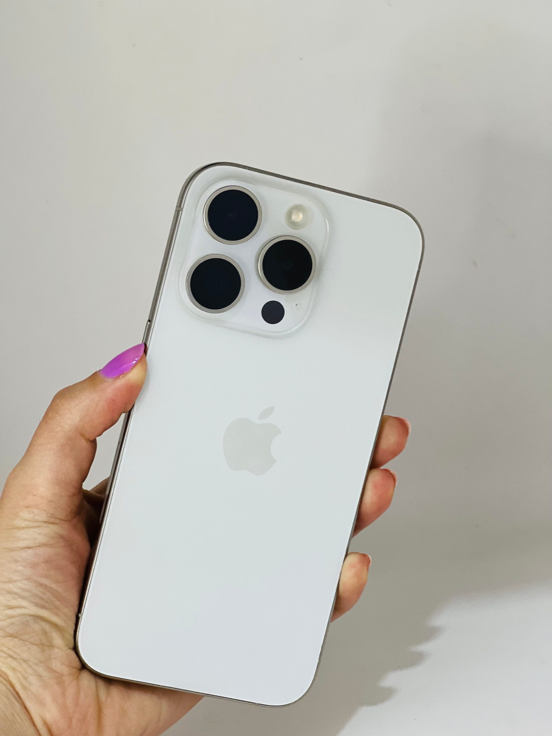 iPhone 15 Pro 128GB e sim - Image 4