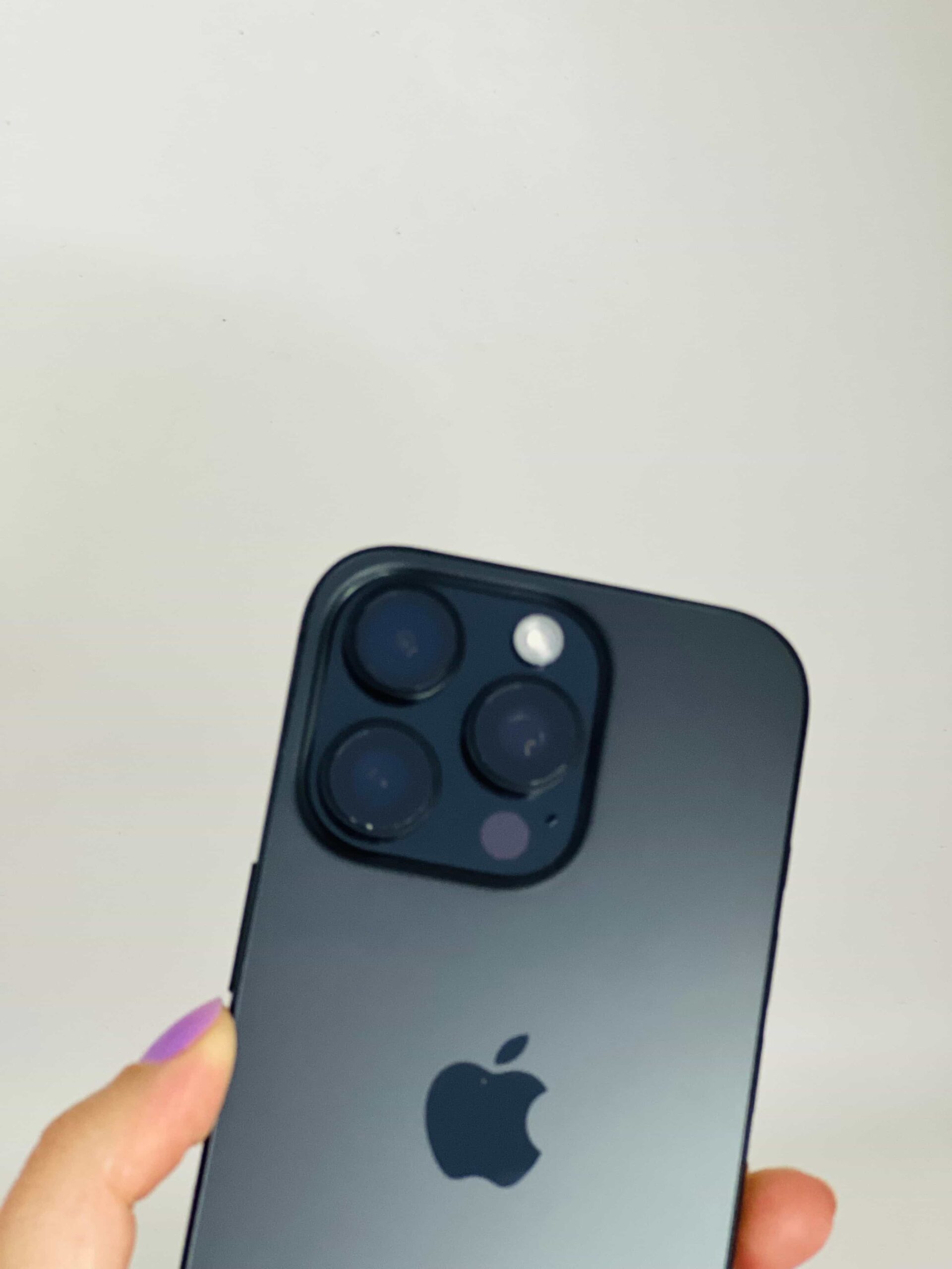 iPhone 16 Pro 128GB e sim A+ - Image 5
