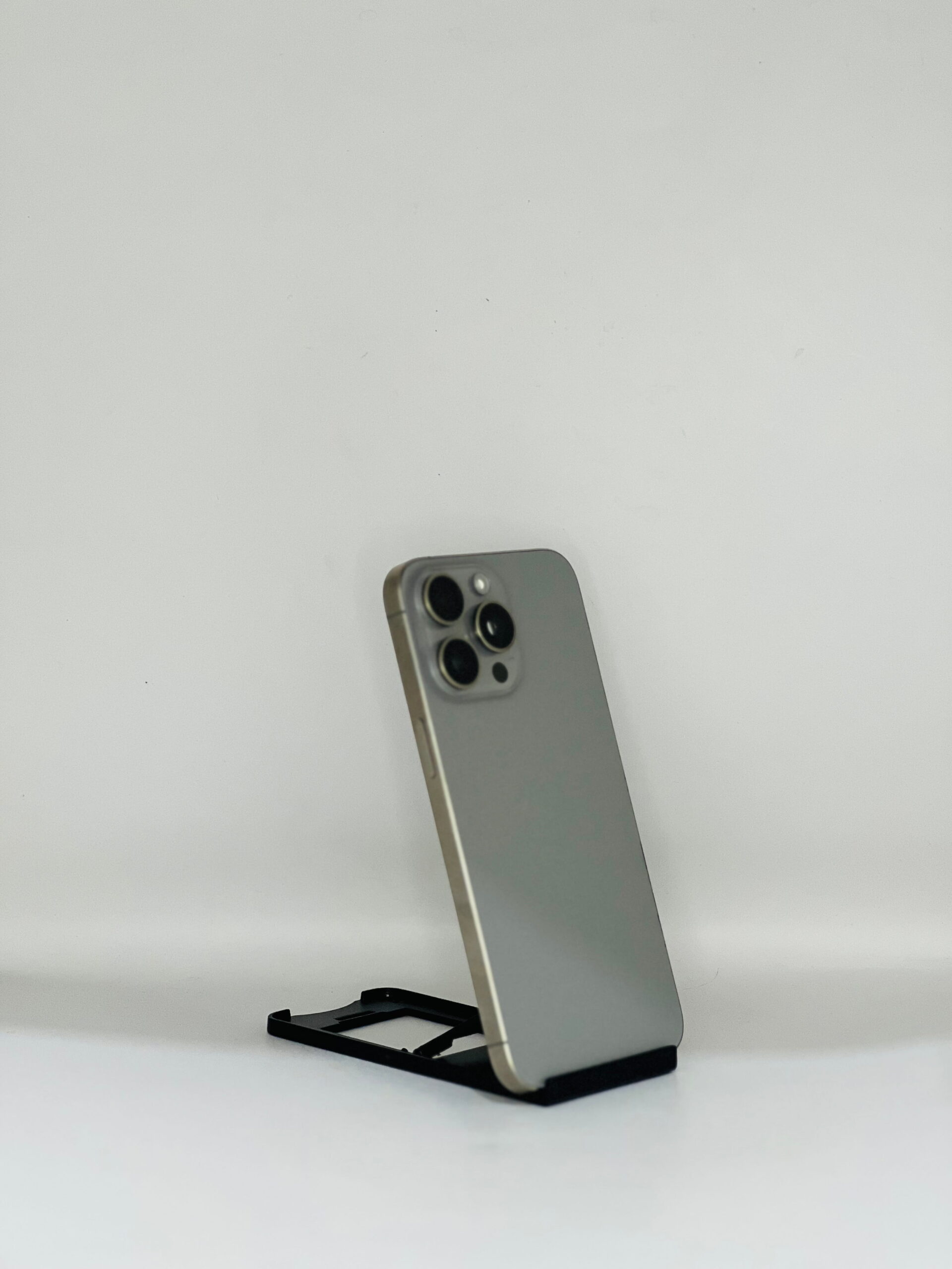 iPhone 15 Pro Max 512GB A+ - Image 3