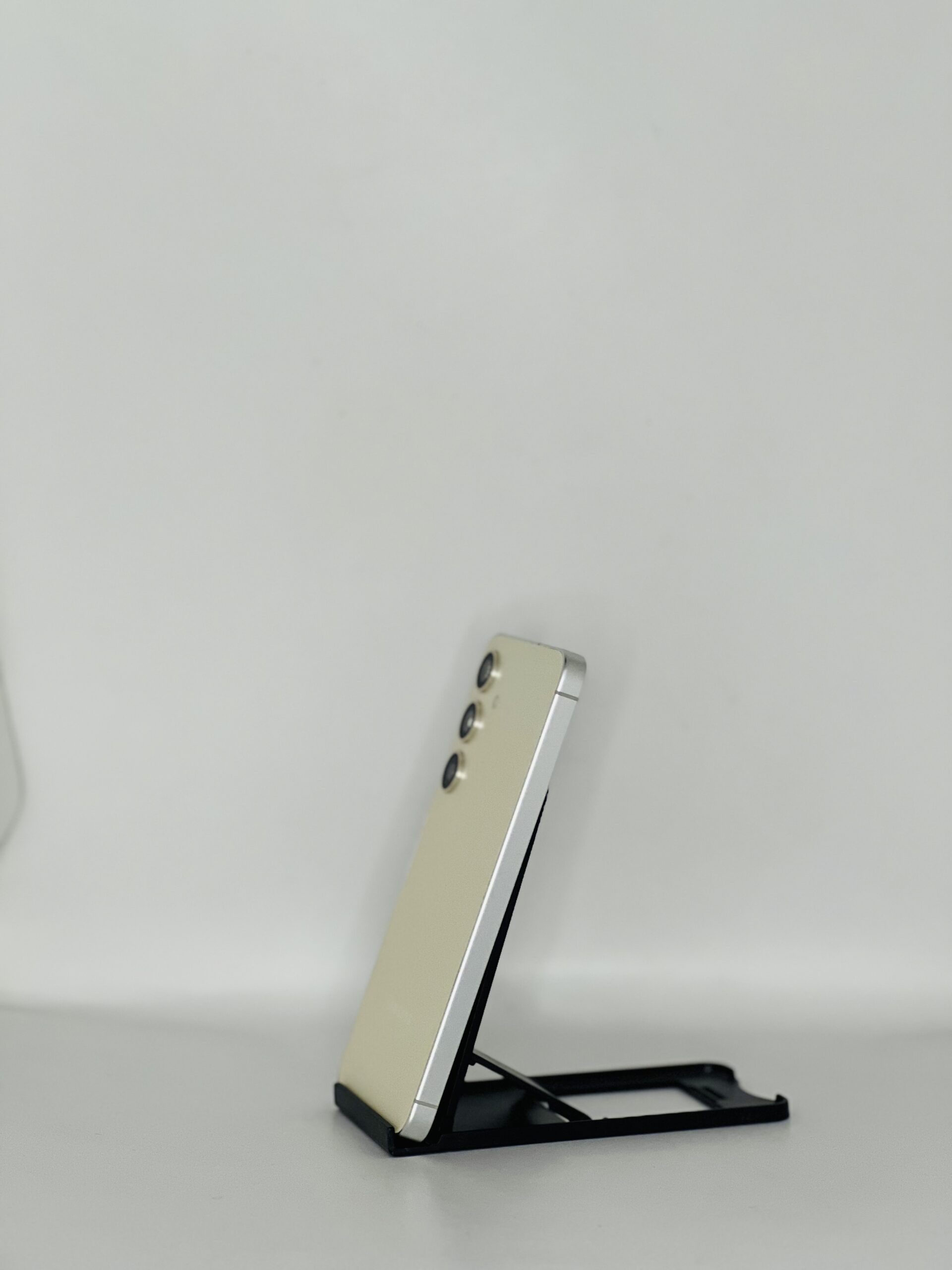 Galaxy S24 256/8 A+ - Image 2