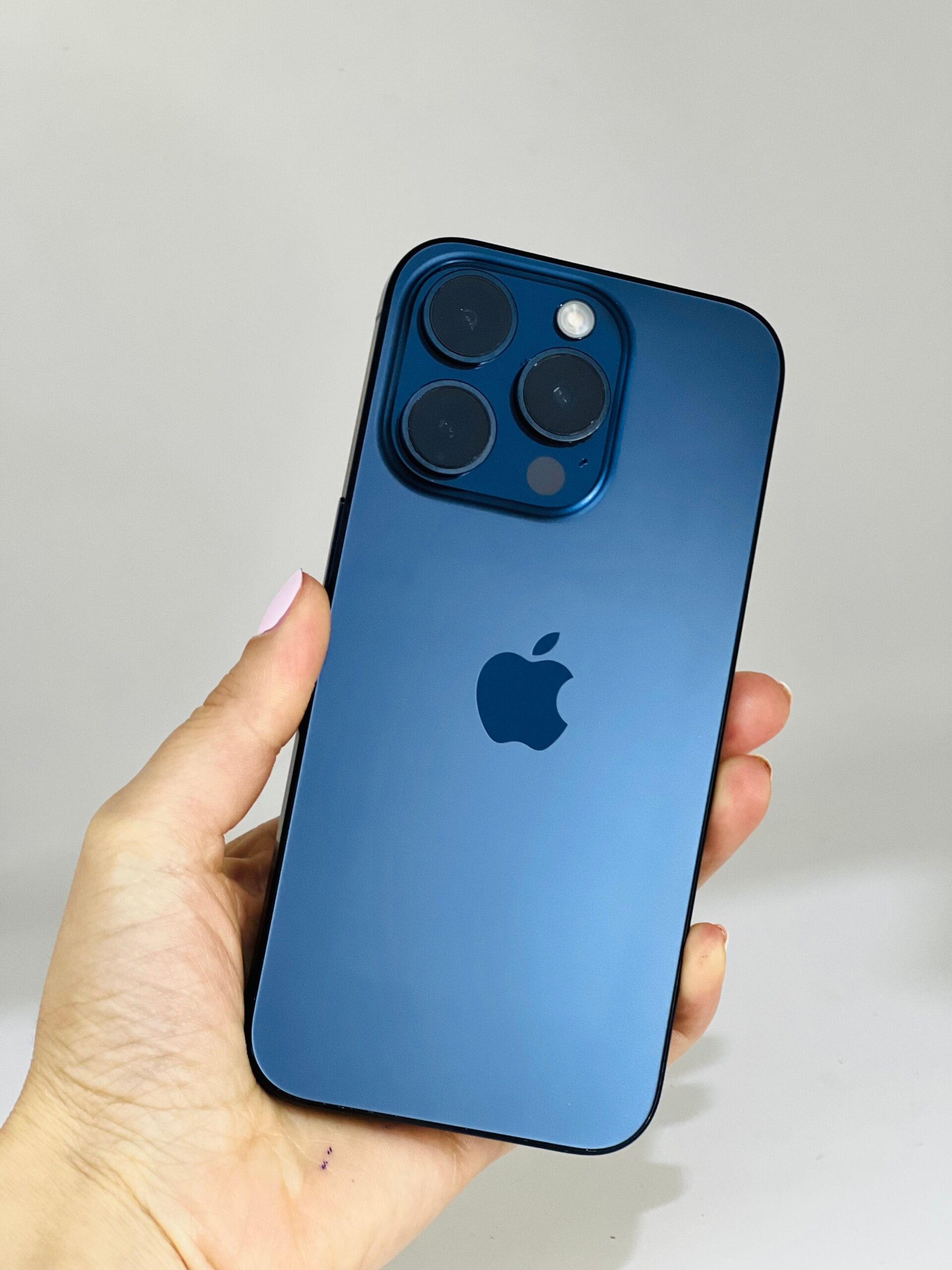 iPhone 15 Pro 128GB A+ - Image 4