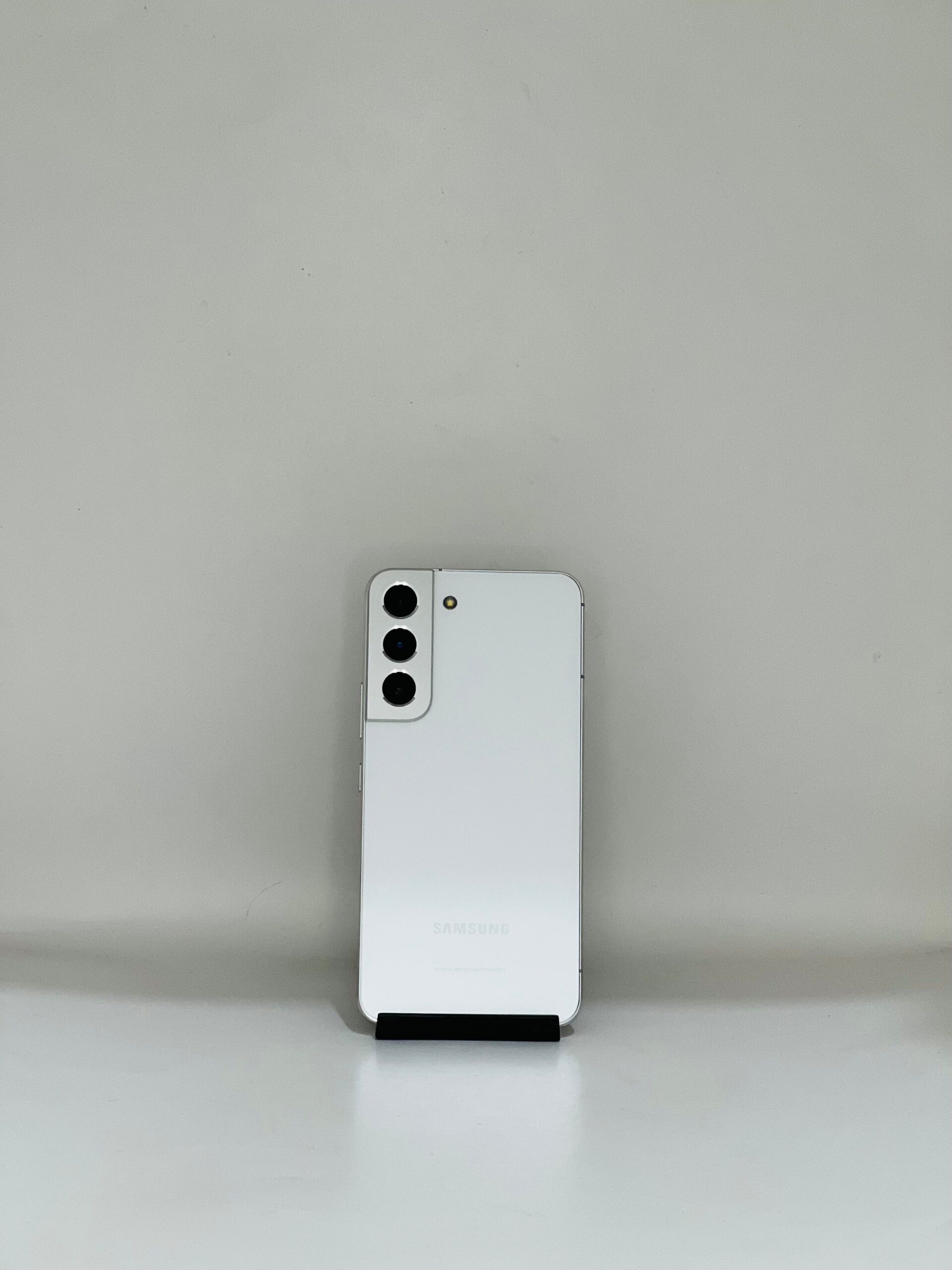 Galaxy S22 256/8 A+