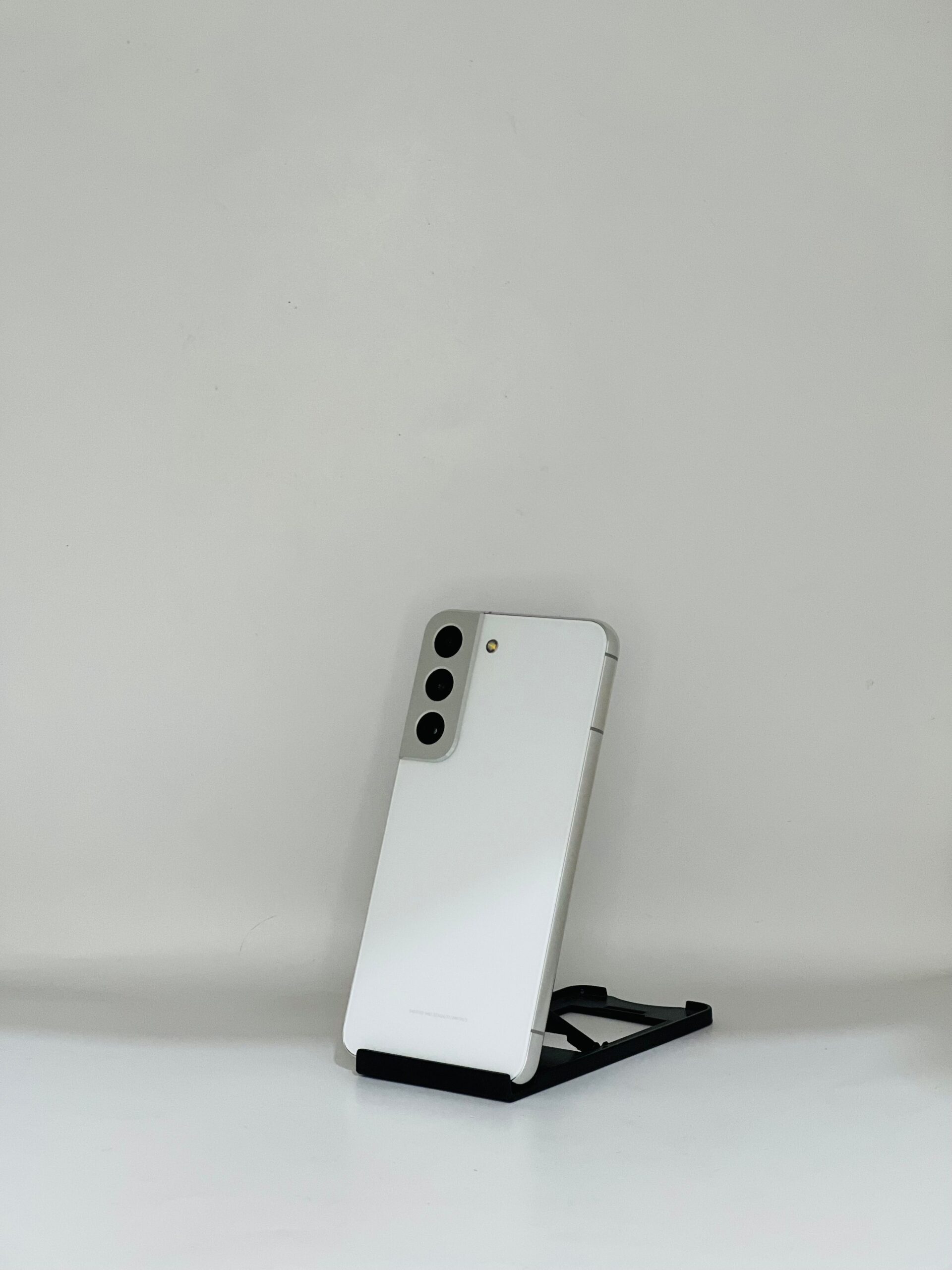 Galaxy S22 256/8 A+ - Image 2