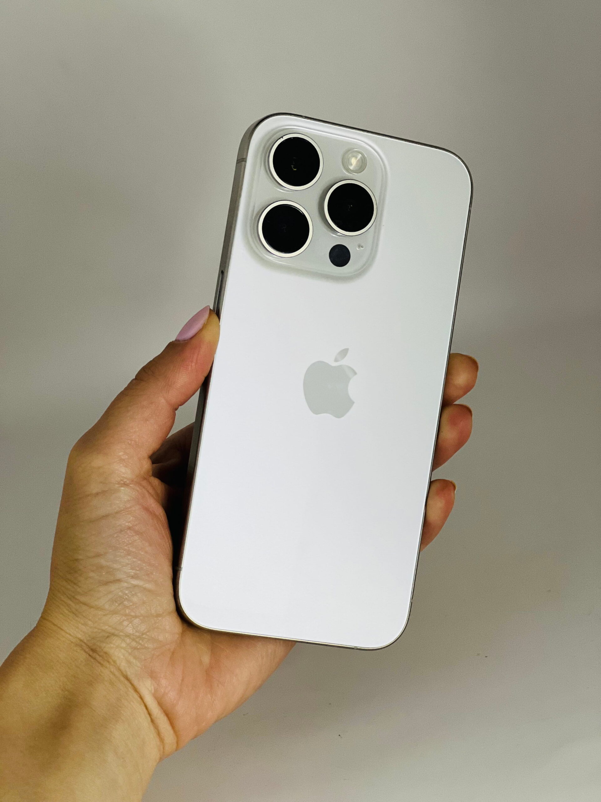 iPhone 15 Pro 256GB A+ - Image 4
